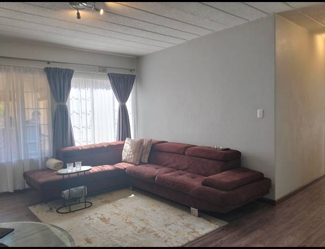 2 BEDROOM APARTMENT FOR SALE IN EDEN GLEN